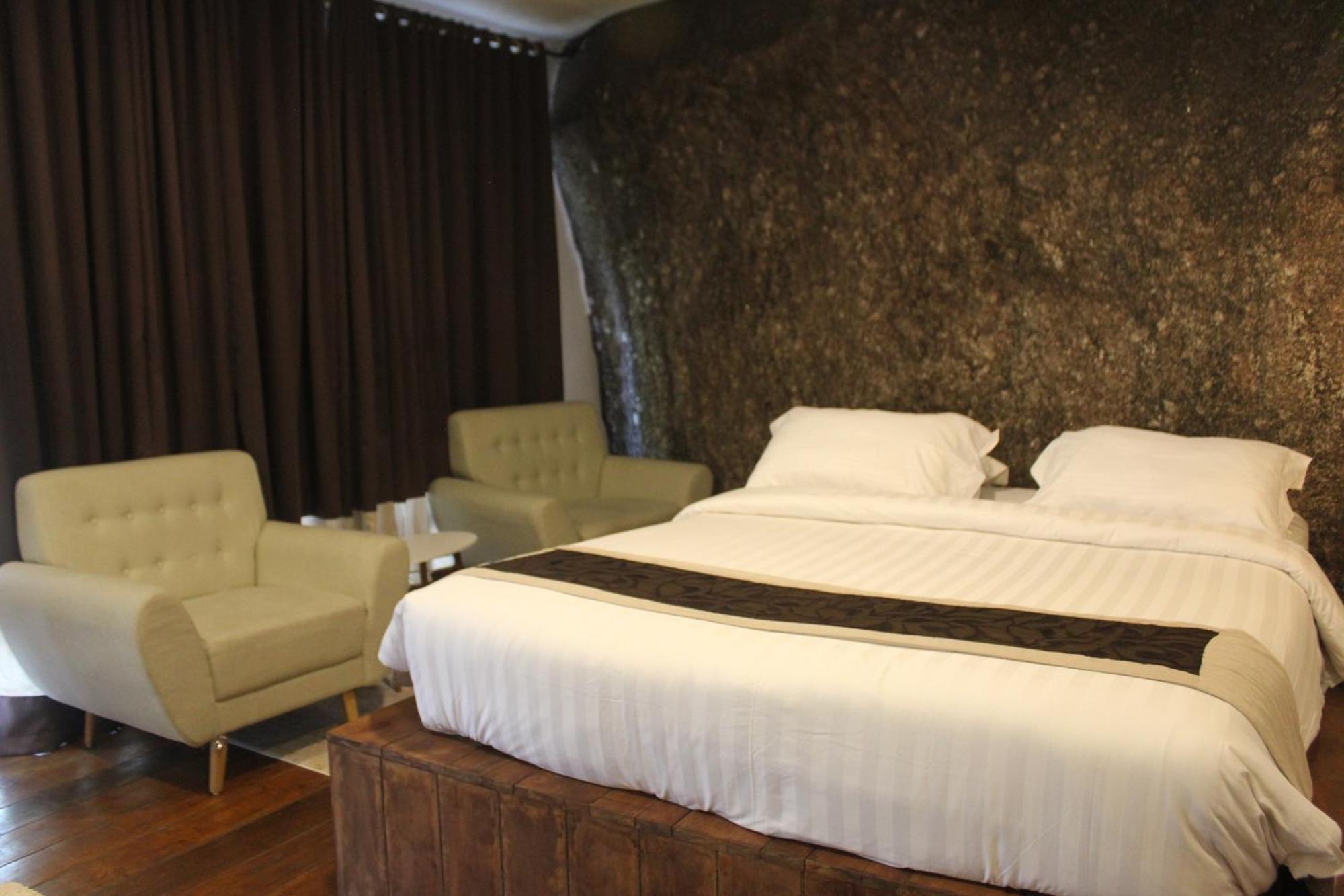 Natuna Dive Resort Ranai Esterno foto